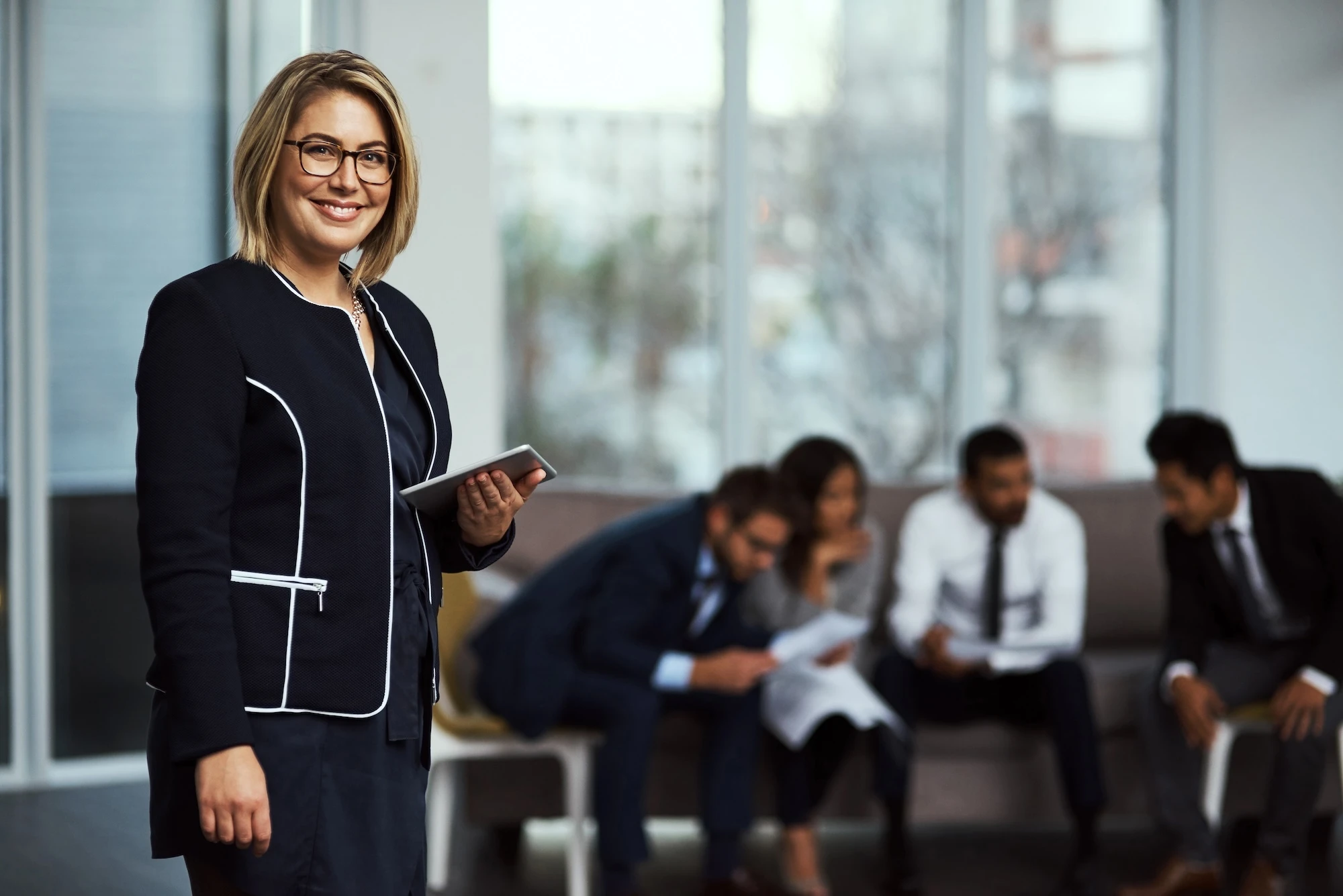 Apa Itu C-Level? Ini Tugas CEO, CFO, COO, CTO hingga CMO di Perusahaan