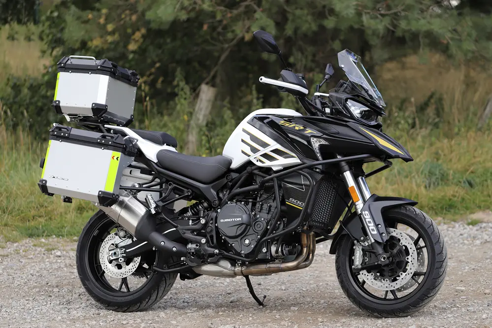 QJMotor Rilis SRT 900, Tourer Alternatif untuk Pasar Eropa