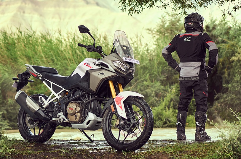 TVS Apache RTX 300, Petarung Baru di Segmen Adventure 300cc