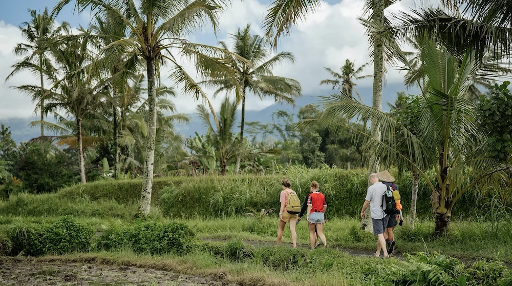 DPR Heran 10 Bali Baru Tak Dilirik Dunia Meski Banjir Investasi