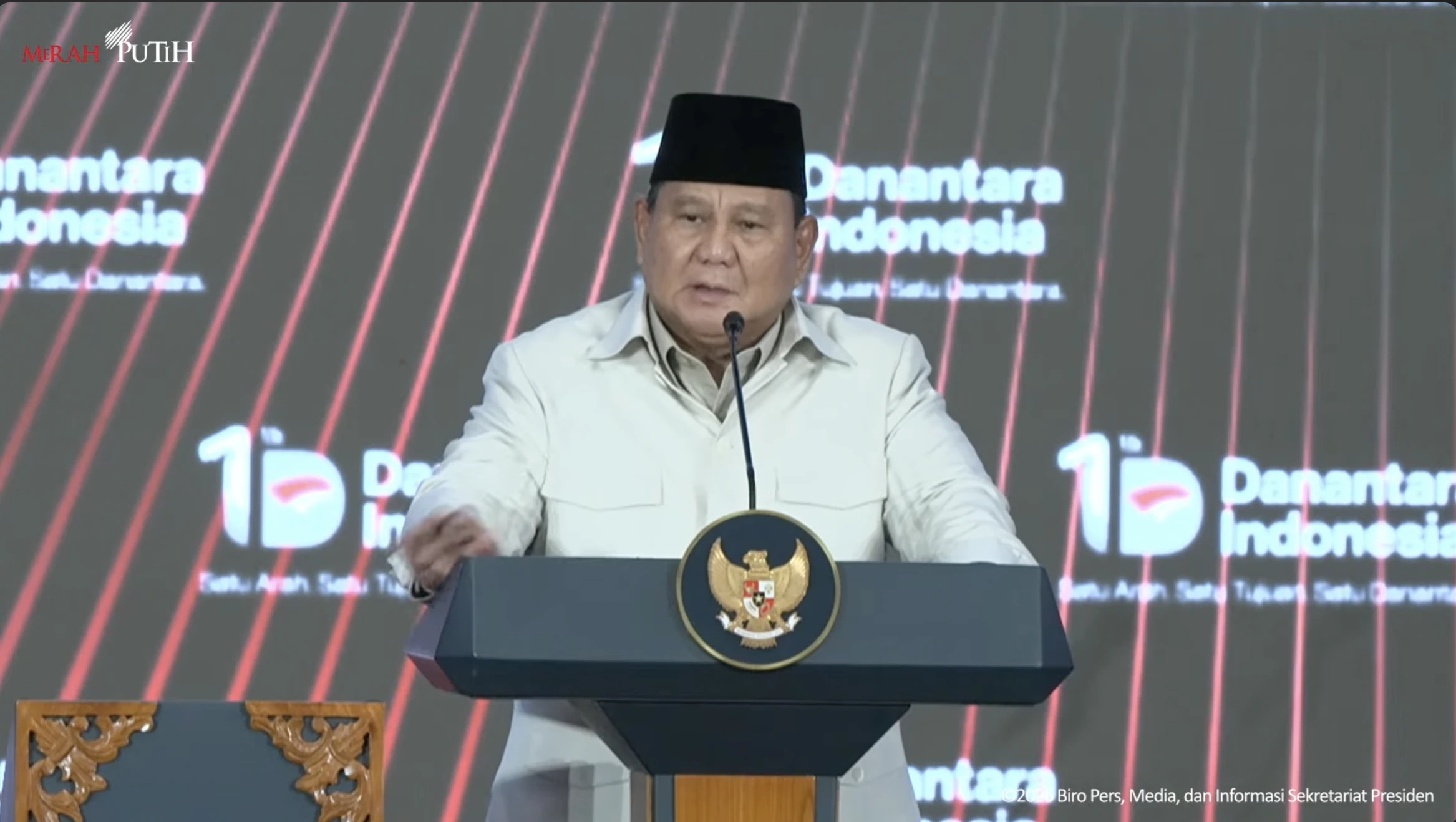 Atasi Krisis Global, Prabowo Bangun Pembangkit Listrik Surya 100 Gigawatt