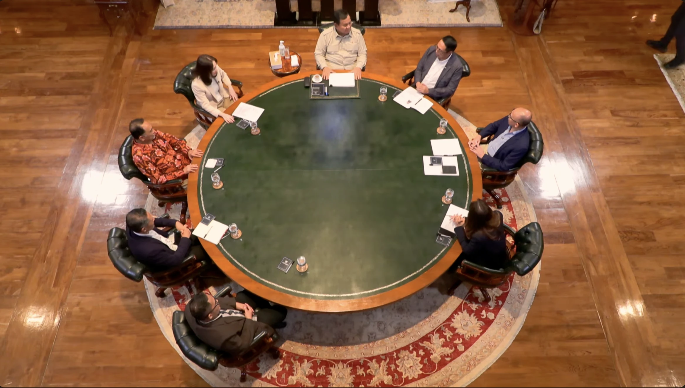 Prabowo Siapkan Opsi Empat Hari Kerja dan Carpooling Tekan Konsumsi BBM