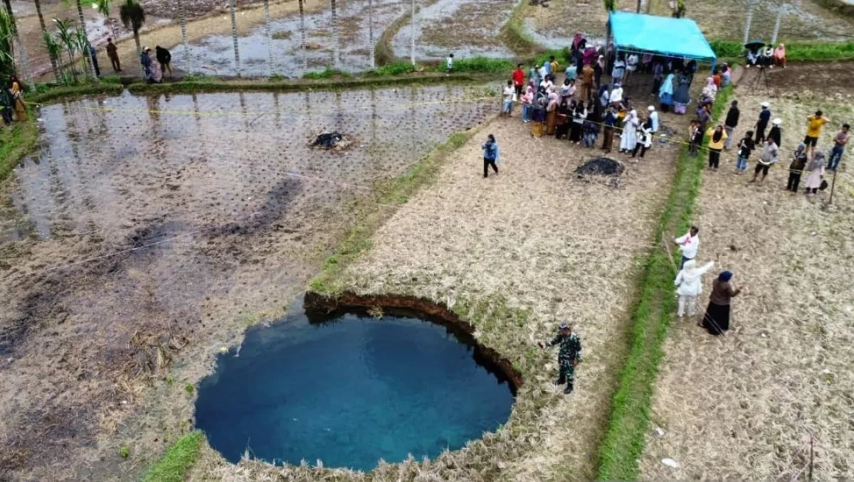 Air Sinkhole di Sumbar Tercemar Bakteri E. coli, Apa Itu dan Seberapa Berbahaya?