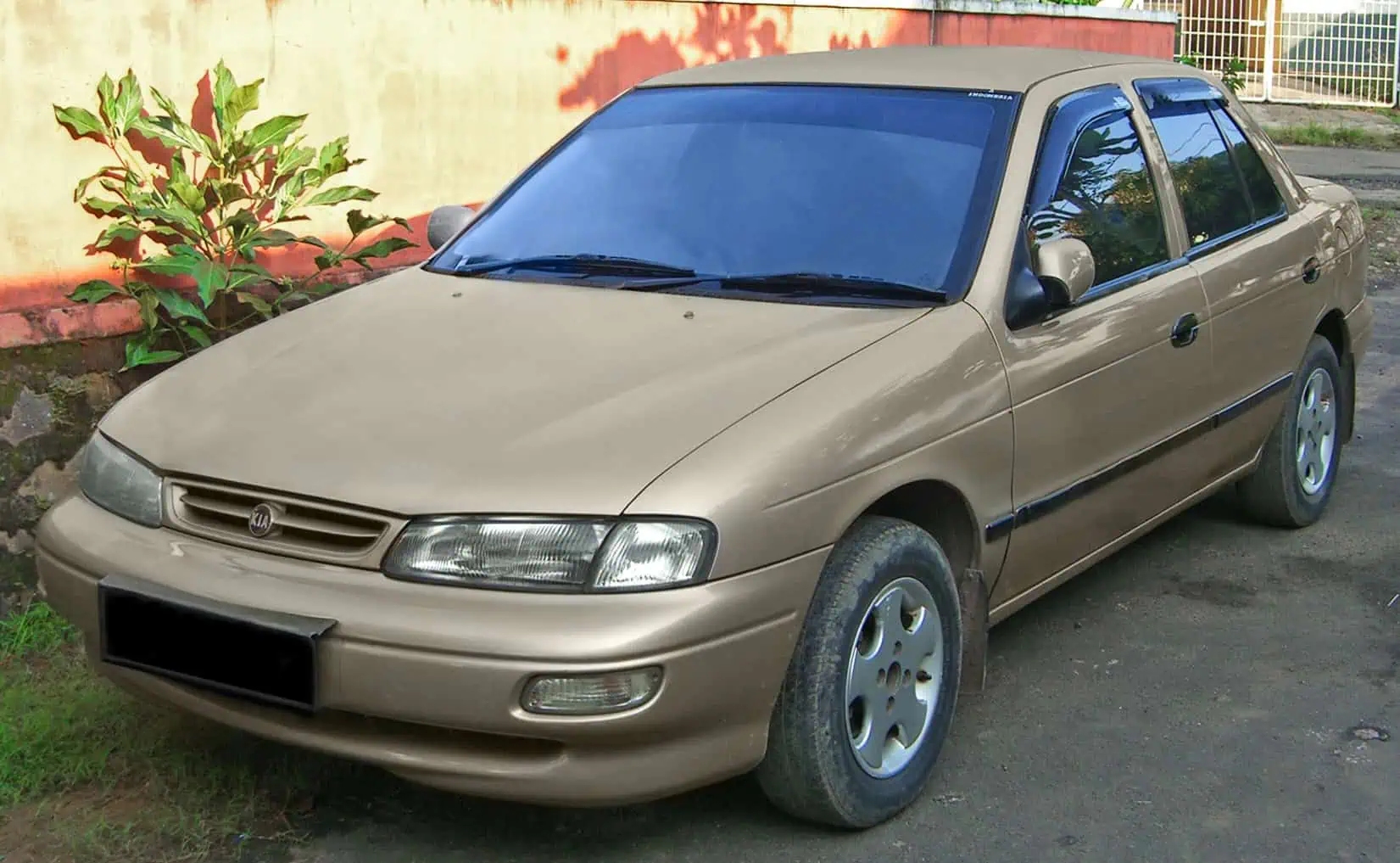 Dari Timor sampai I2C: Mobil Nasional ala Anak dan Mantan Mantu Soeharto