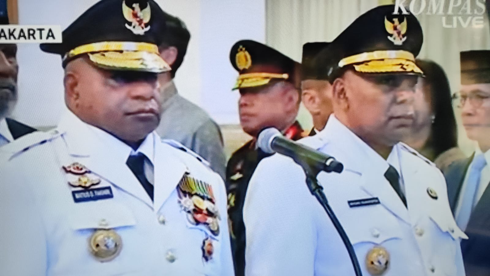 Prabowo Lantik Mathius Fakhiri sebagai Gubernur Papua 2025–2030