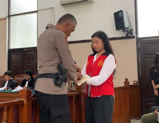 Laras Faizati Alami Ancaman dan Doxing Sebelum Ditetapkan Sebagai Tersangka