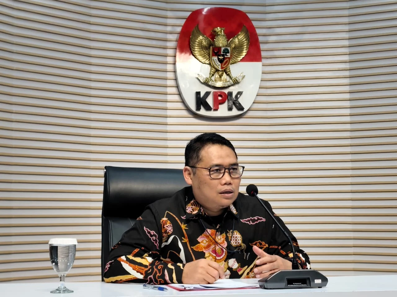 KPK Jelaskan Alasan Belum Jerat Kajari Bekasi Meski Rumah Disegel