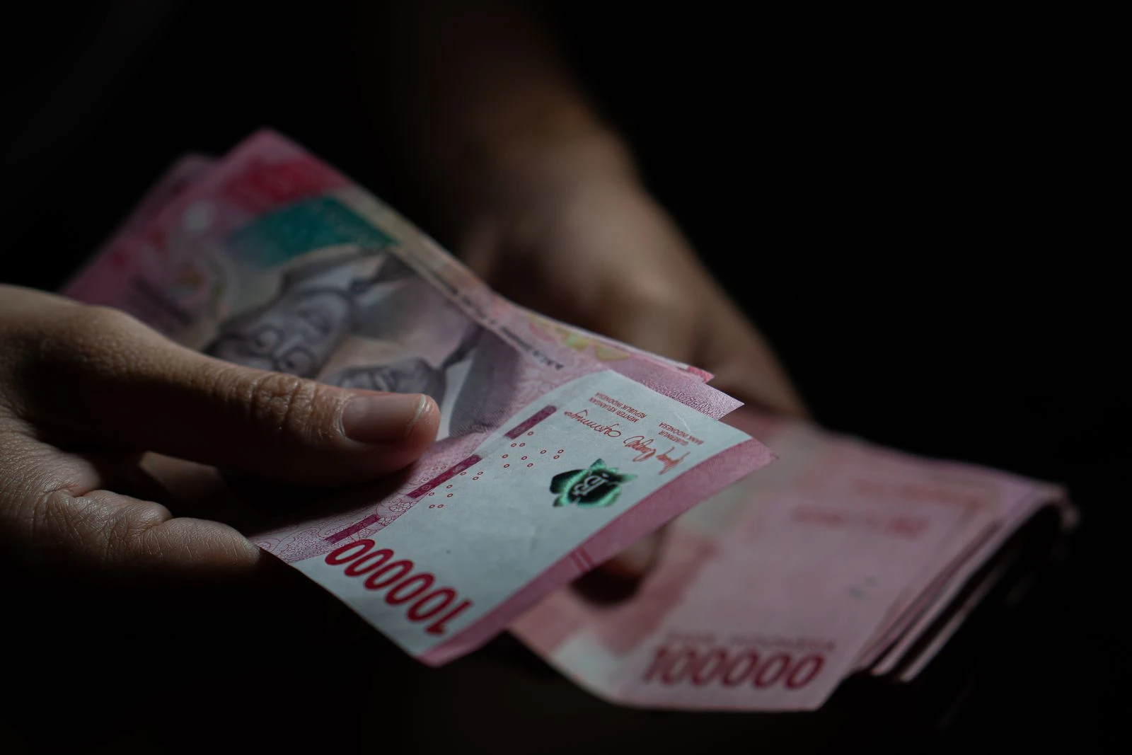 Nilai Tukar Rupiah Ditutup Menguat Pada Perdagangan Sore Ini, Ke Level Rp16.820