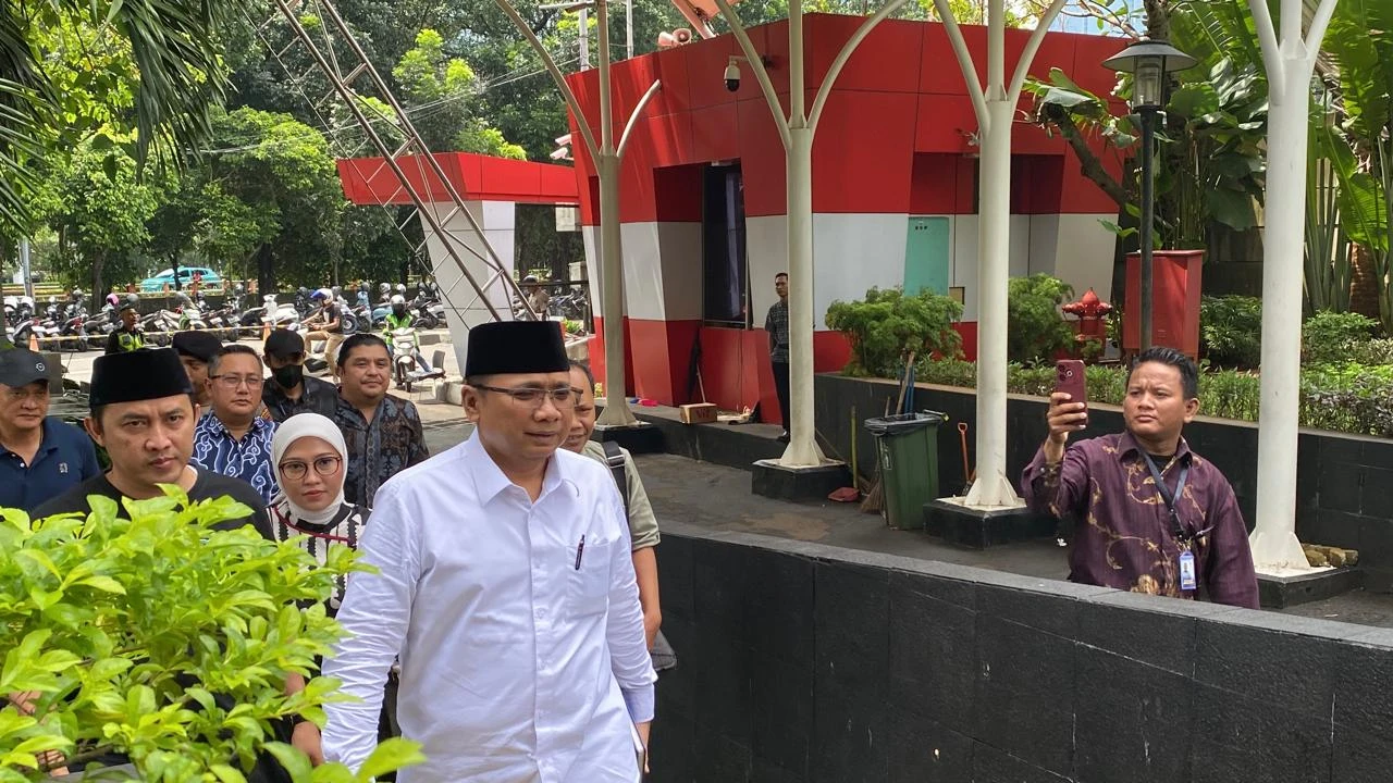 Penuhi Panggilan BPK, Yaqut Tegaskan Tak Ada Aliran Dana dalam Kuota Haji 2024