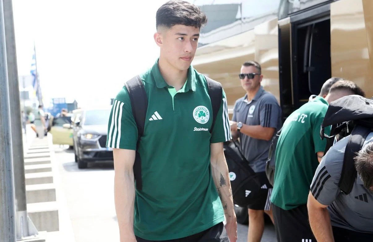 Resmi Gabung Persija, Inilah Profil Cyrus Margono, Kiper Berpengalaman Eropa yang Siap Unjuk Gigi di Liga 1!