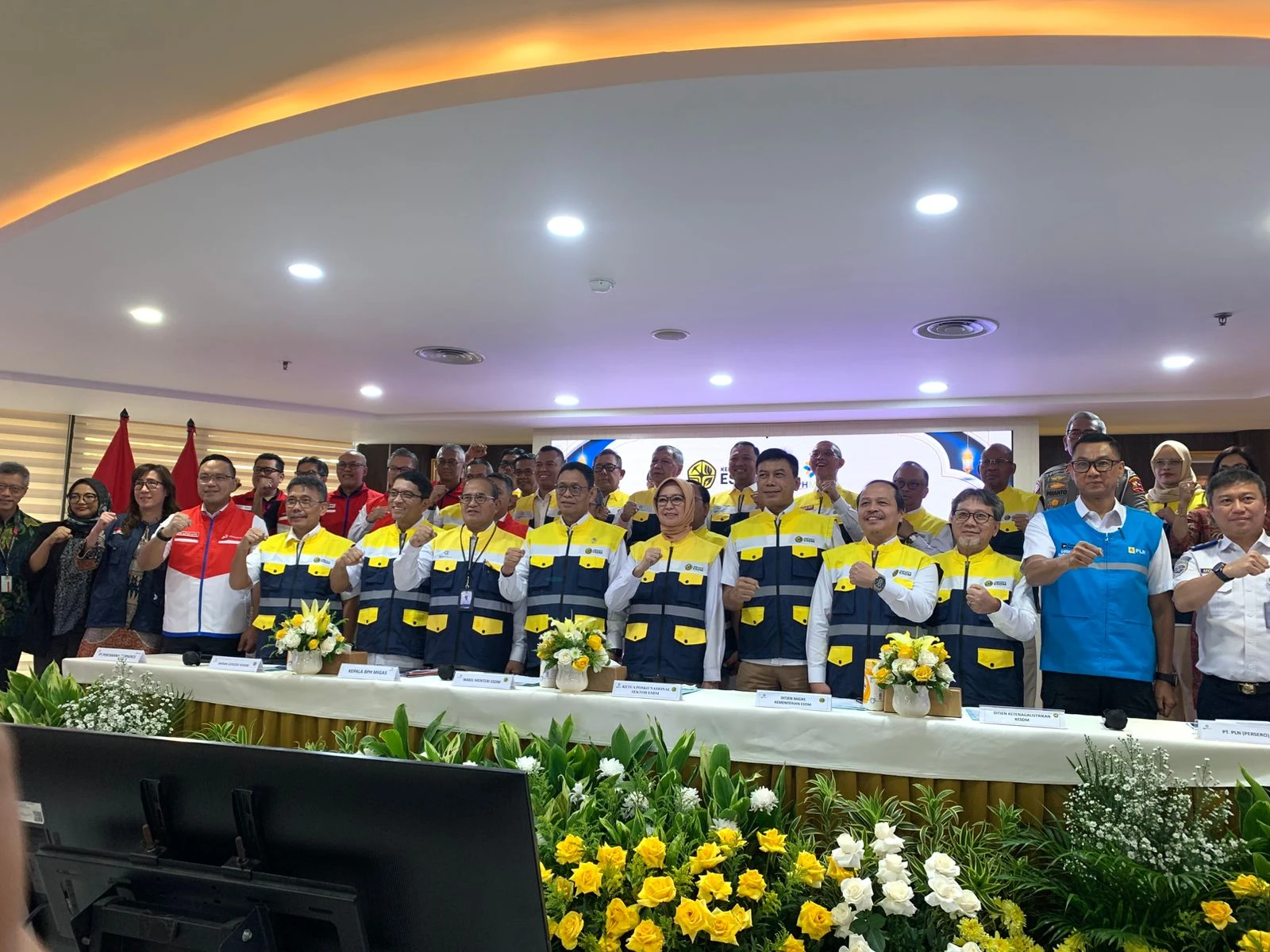 Wamen ESDM Resmikan Posko Nasional, Stok BBM Diklaim Aman 30 Hari ke Depan