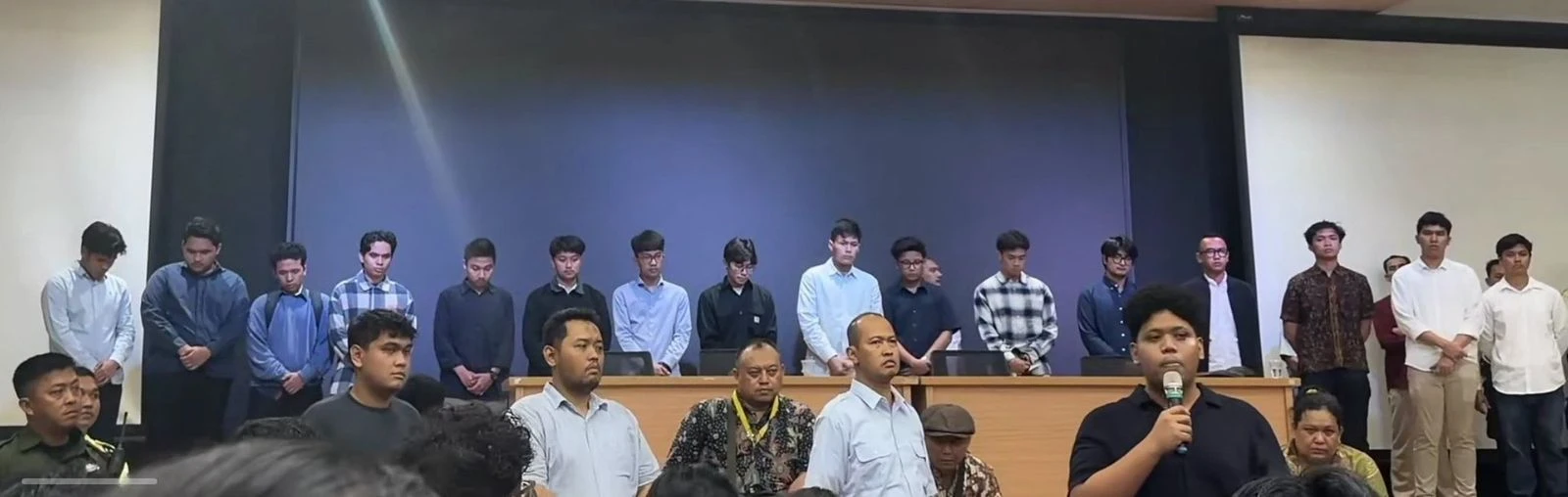 16 Mahasiswa FH UI Disidang Dini Hari Hingga Minta Maaf Buntut Skandal Chat Vulgar