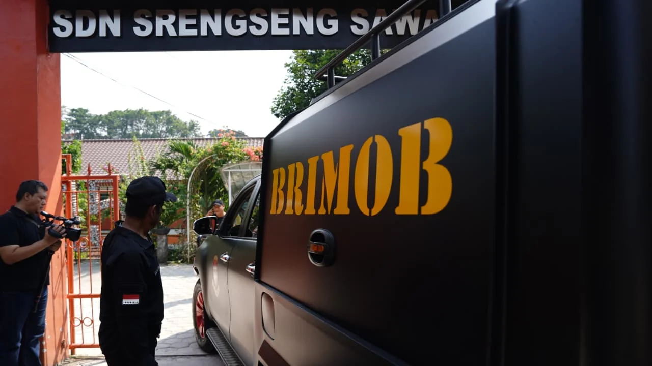 Polisi Tangkap Terduga Pengirim Ancaman Bom SDN Srengseng Sawah