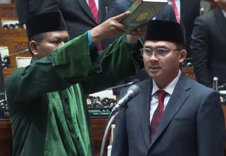 Fauqi Hapidekso Resmi Dilantik Jadi PAW DPR RI Gantikan Alamuddin Dimyati Rois