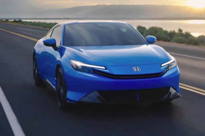 10 Merek Mobil Terbaik Indonesia 2025:  Mobil Incaranmu Masuk Daftar? Cek Faktanya di Sini!