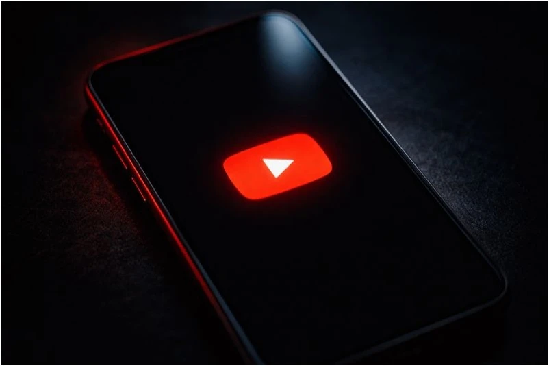 Youtube Dikepung Konten AI, 20% Rekomendasi Berisi AI Slop